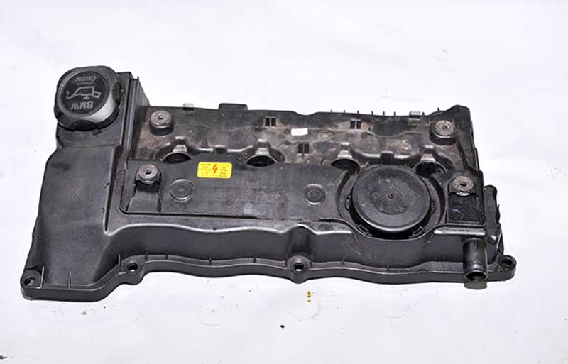 BMW 2 SERİSİ ÇIKMA YEDEK PARÇA ÇIKMA BMW PARÇA E 90 KASA 3 SERİSİ MOTOR ÜST KAPAĞI